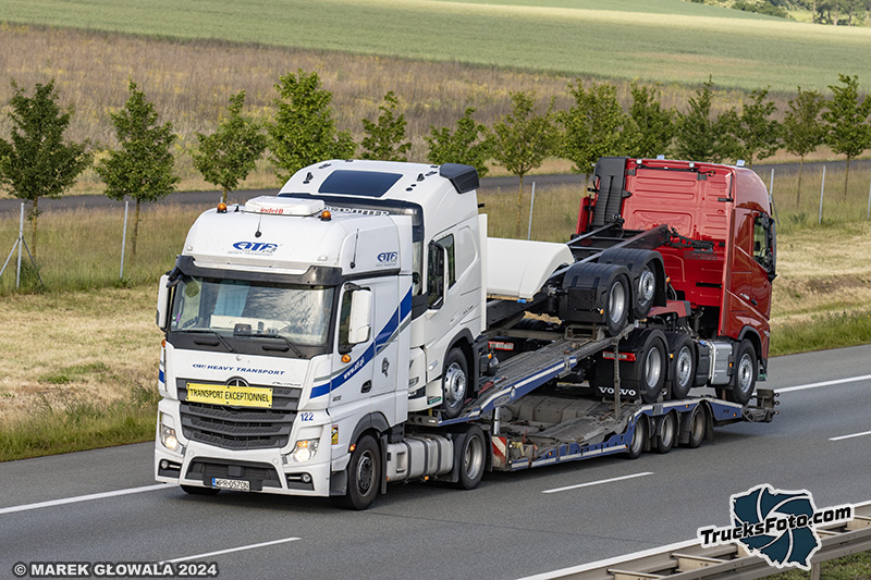 Mercedes-Benz Actros - ATF 122.jpg