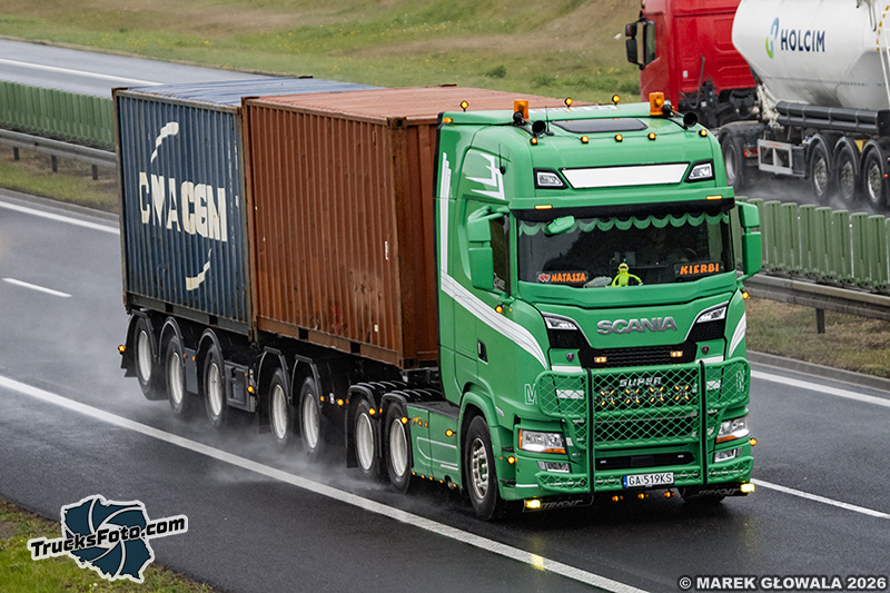 Scania S520 V8.jpg