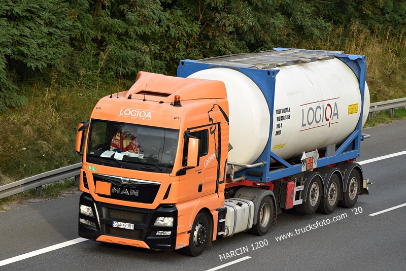 _DSC3093 LOGIQA-crop-MAN TGX.JPG