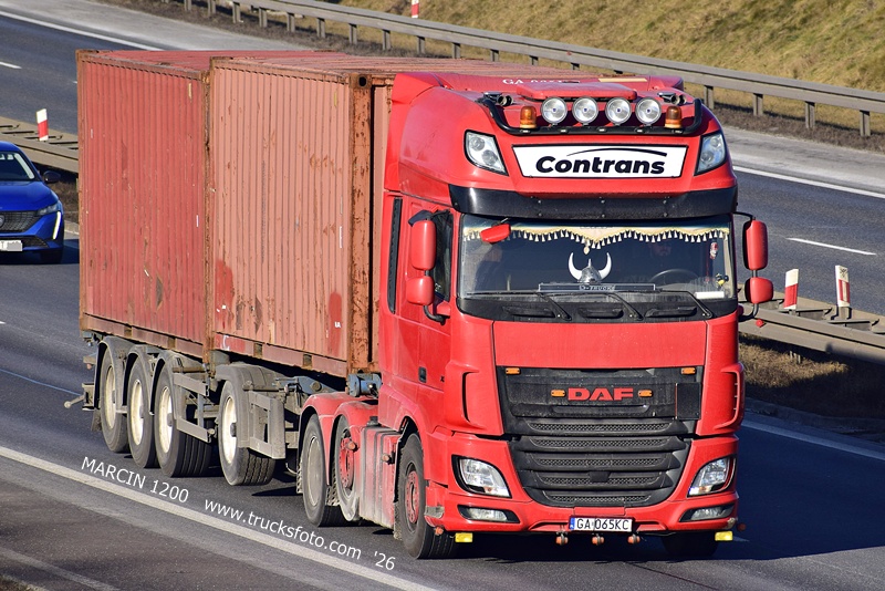 _DSC0949 CONTRANS-crop-DAF XF 106.JPG