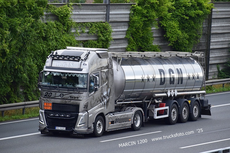 _DSC7851 DGN-crop-VOLVO FH5.JPG