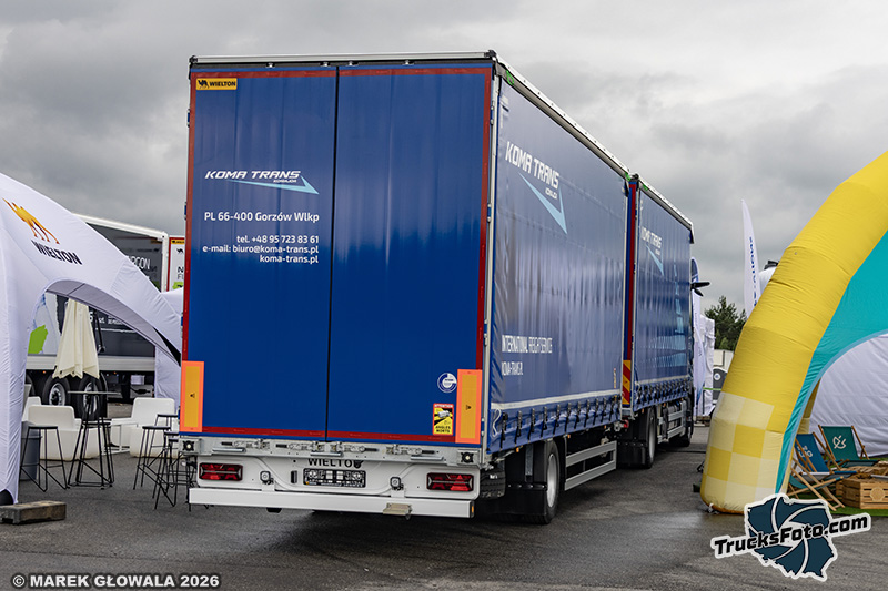 Volvo FH Aero Koma Trans.jpg