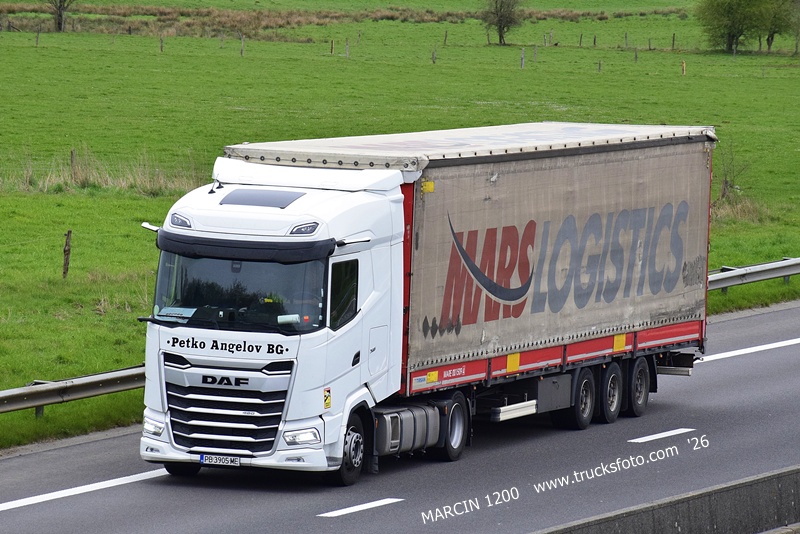 _DSC4937 PETKO ANGELOV BG-crop-DAF XG.JPG