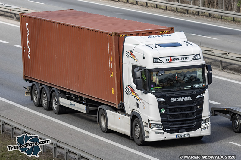 Scania R450 UT Kowalewski.jpg