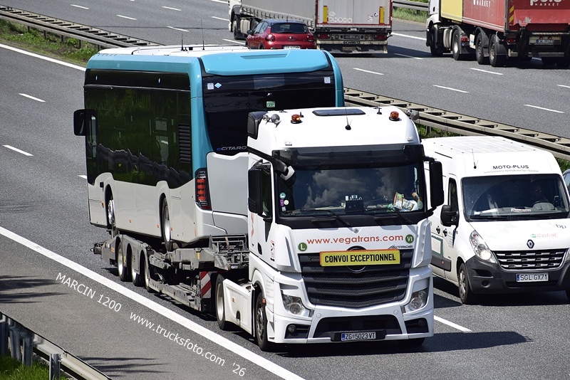 _DSC7943 VEGA-crop-ACTROS MP4.JPG