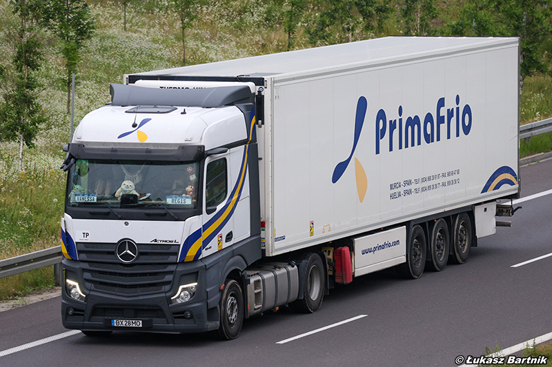 IMG_1348 Actros Prima Frio.jpg