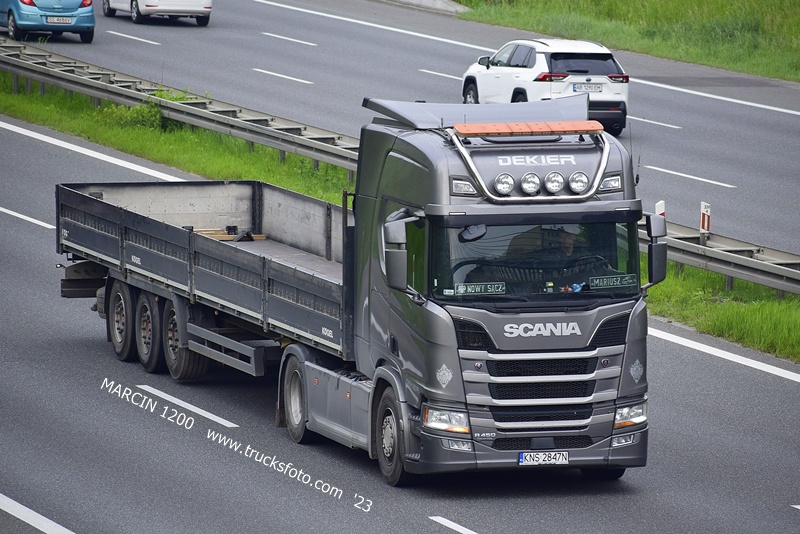 _DSC4341 DEKIER-crop-SCANIA R NG.JPG