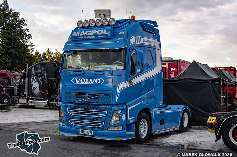 Magpol Volvo FH.jpg