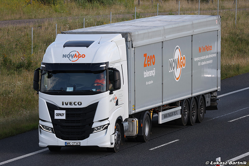 IMG_1735 IVECO Novago.jpg