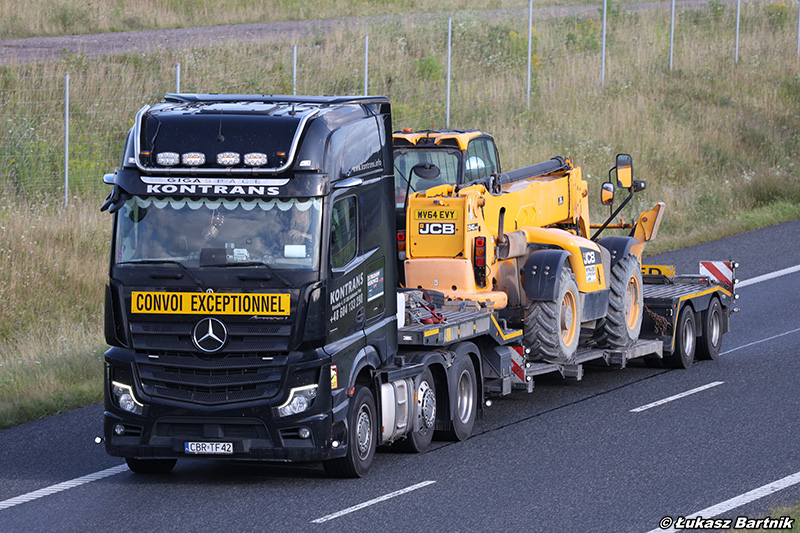 IMG_1705 Mercedes-Benz Kontrans.jpg