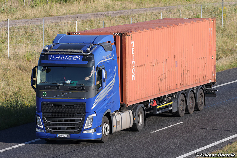 IMG_1851 Volvo FH Transmirek.jpg
