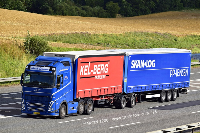 _DSC0328 HENRIK SORENSEN-crop-VOLVO FH5- 25,25m.JPG