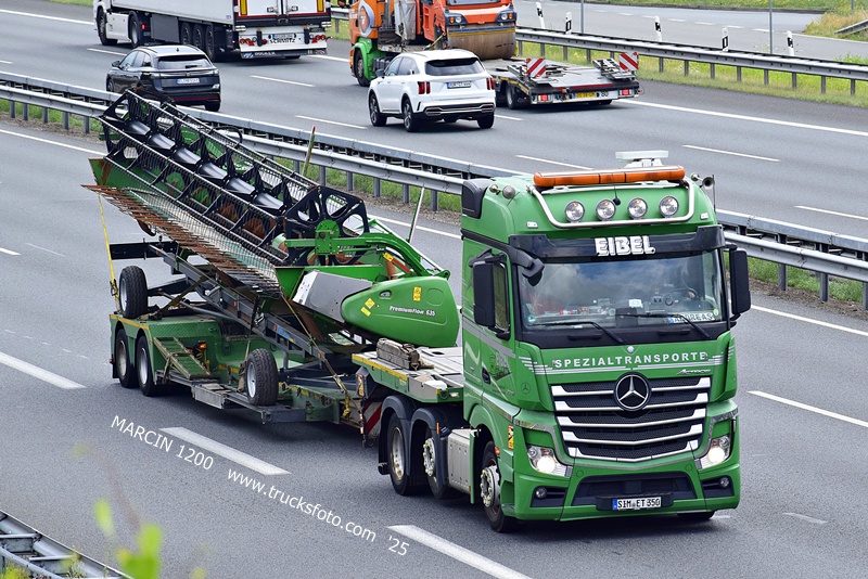 _DSC8723 EIBEL-crop-ACTROS MP4.JPG