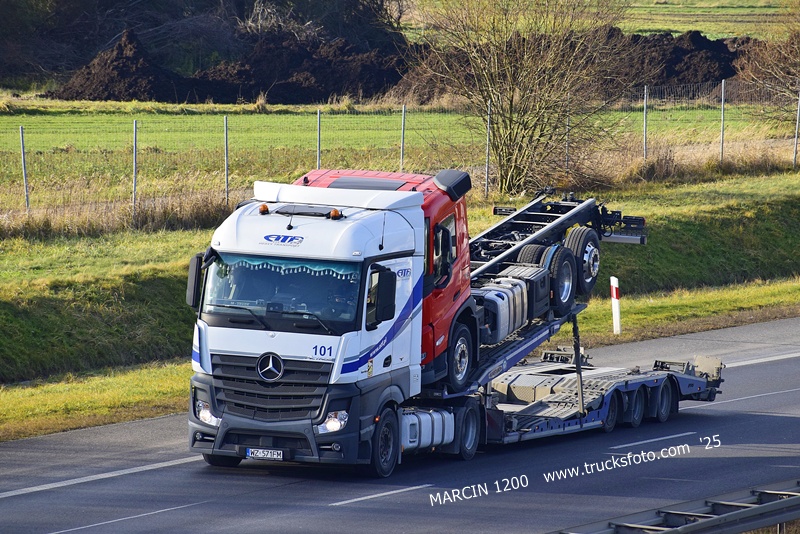 _DSC7935 ATF-crop-ACTROS MP4.JPG