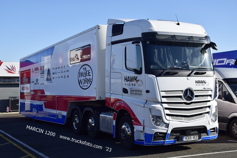 _DSC0975-crop-Hawk Racing-ACTROS MP4.JPG
