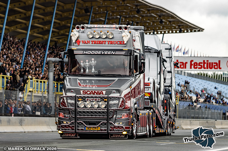 Van Triest Truck Scania V8 Torpedo.jpg