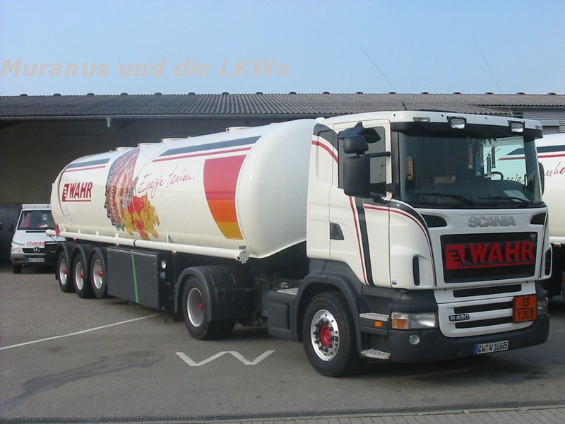 auf dem Firmengelände