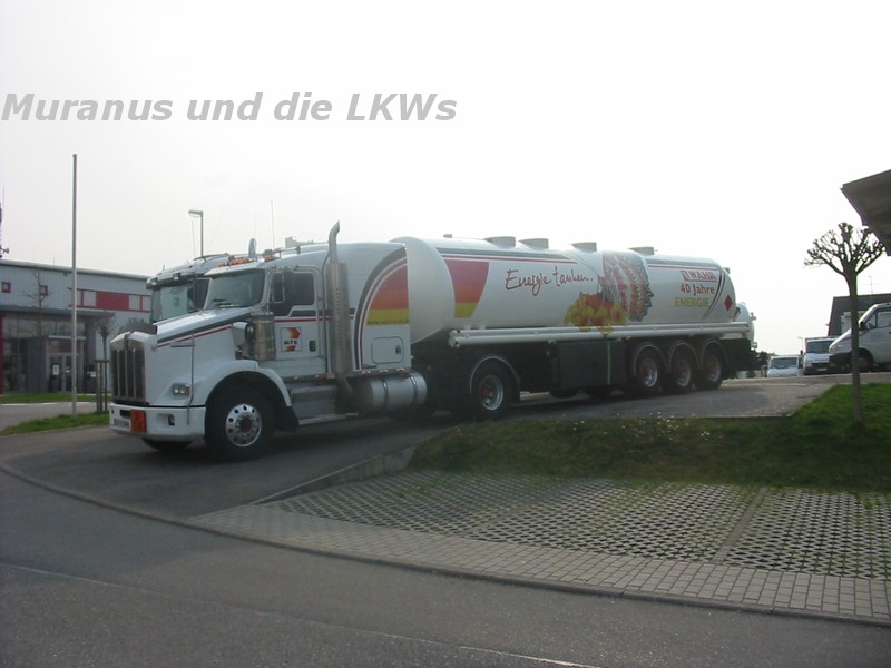 auf dem Firmengelände