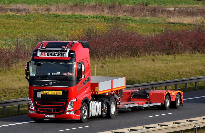 Volvo_FH4_Negabarit_UA_1.jpg