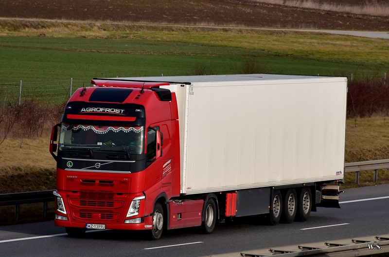 Volvo_FH4_Agrofrost_PL.jpg