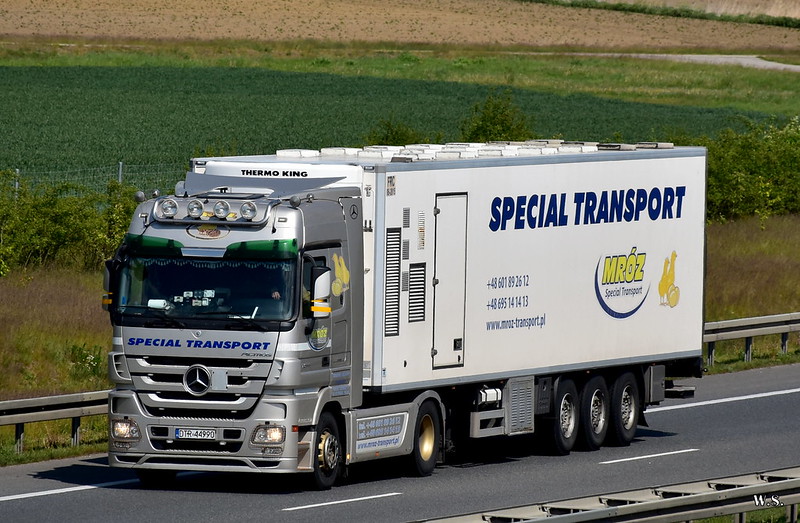 Mercedes-Benz_MP3_Mróz_PL.jpg