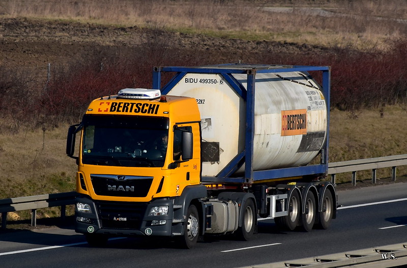 MAN_TGS_E6_Bertschi_FL.jpg