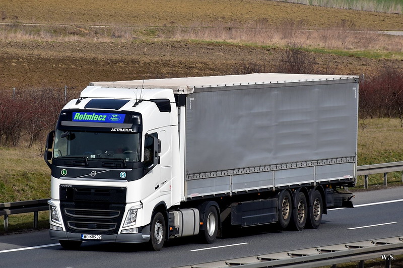 Volvo_FH4_Rolmlecz_PL.jpg
