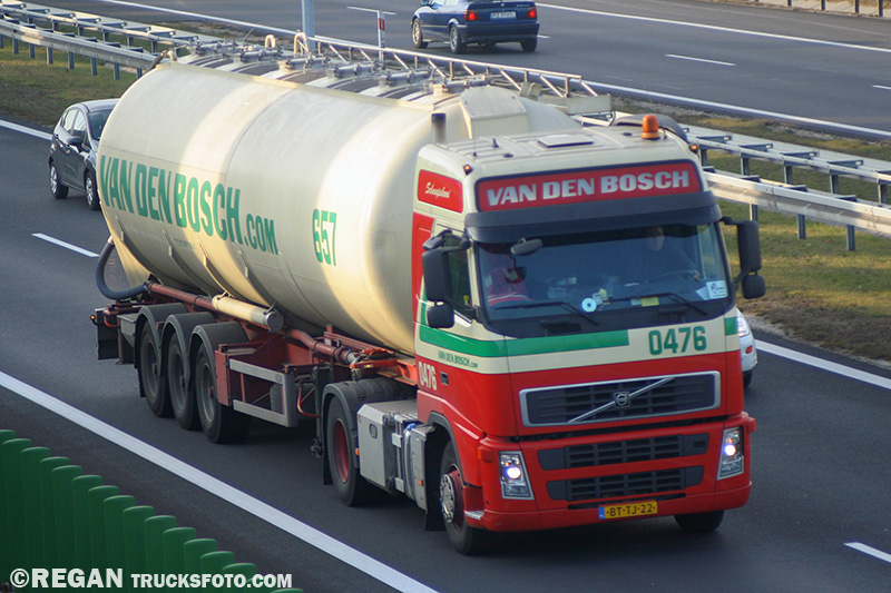 vandenbosch1 (2).jpg