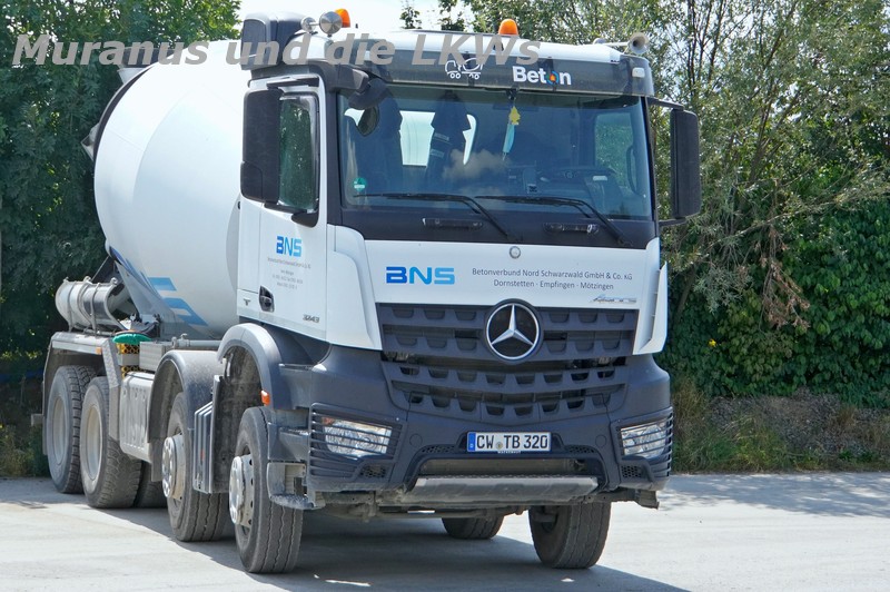 auf dem Firmengelände in Mötzingen