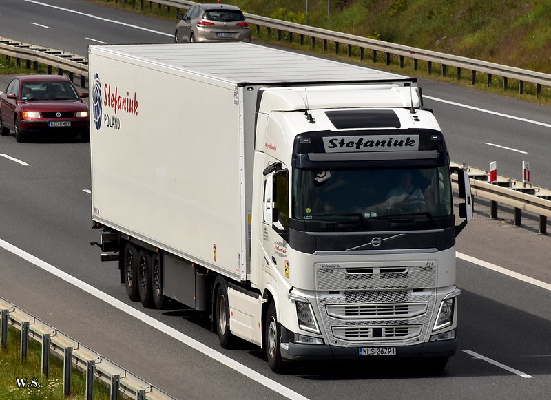 Stefaniuk_Volvo_FH4_PL.jpg