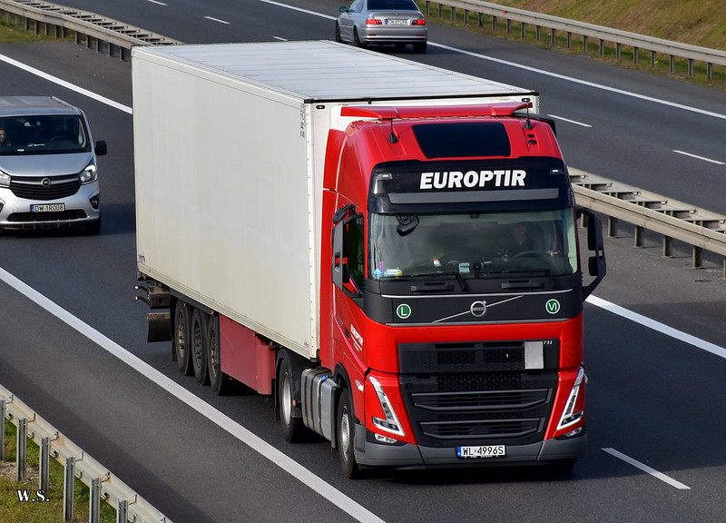 Europtir_Volvo_FH5_PL.jpg