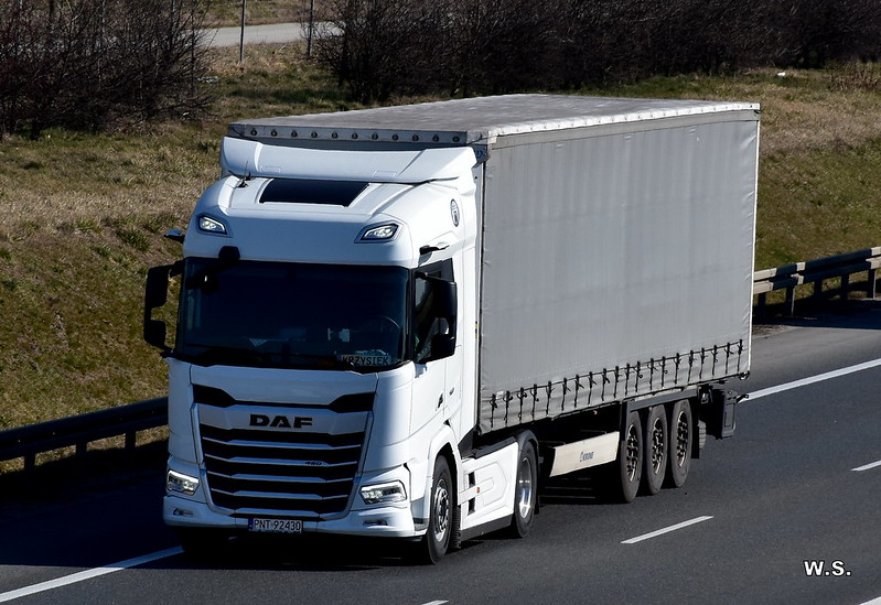 DAF_XF_PL.jpg