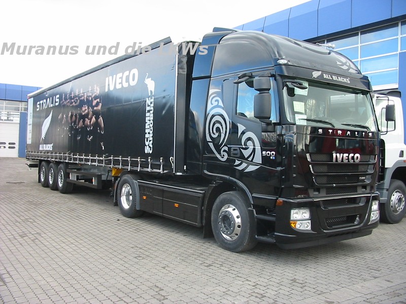 002_Iveco-AS-L-440S50-AllBlacks_20070203_005_20070203.JPG