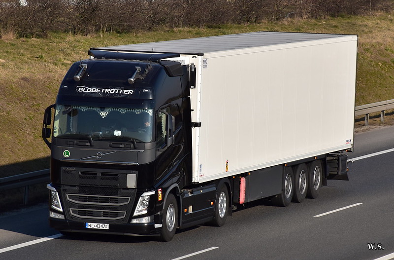 Borek_Volvo_FH4_PL.jpg