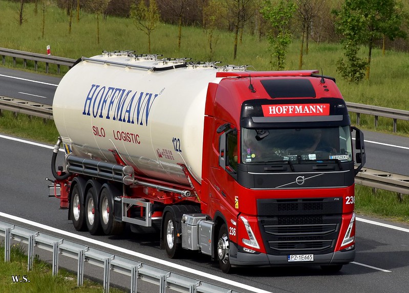 Hoffmann_Volvo_FH5_PL.jpg