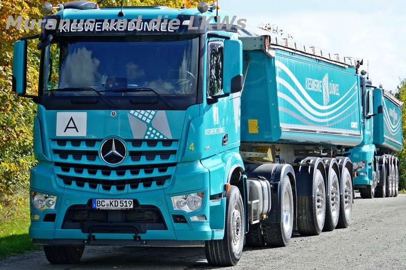 auf dem Firmengelände