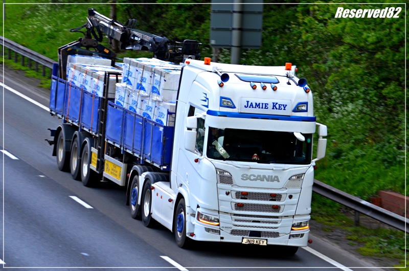 DSC_4752.JPG Key.JPG