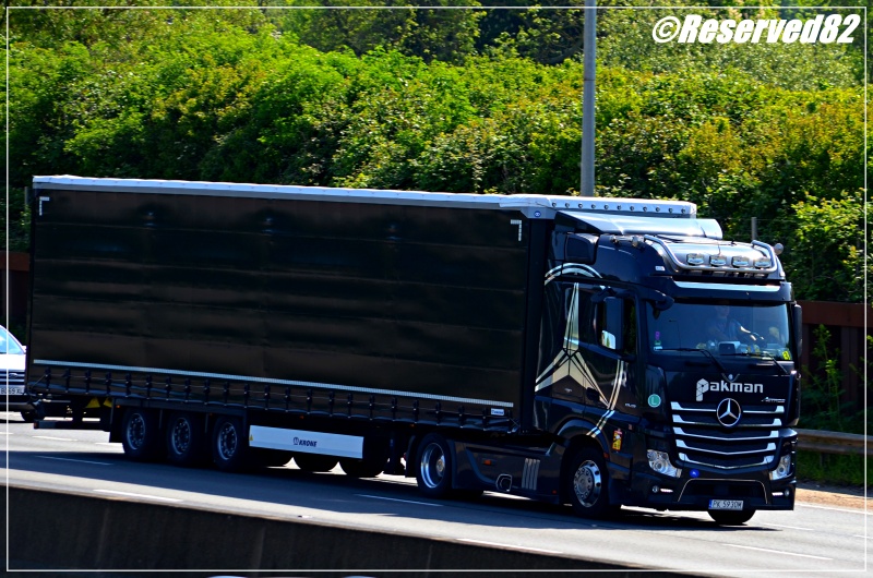 DSC_7293.JPG Pakman.JPG