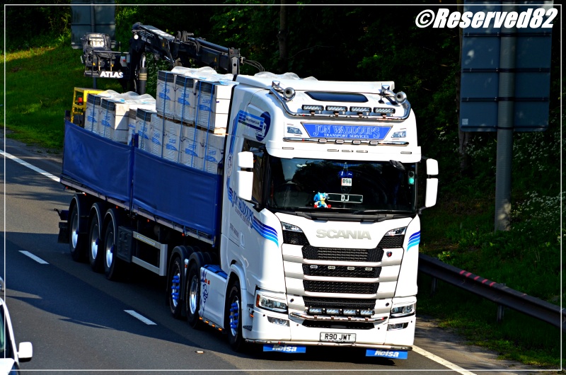 DSC_1555.JPG Jon.JPG