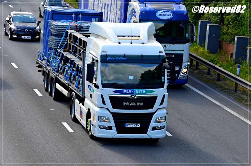 DSC_5956.JPG Fly by nite 25.JPG