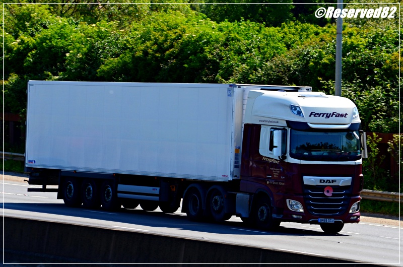 DSC_7269.JPG Ferry Fast.JPG