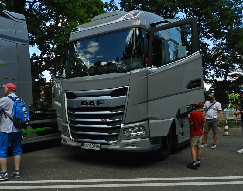dafxf20212.JPG