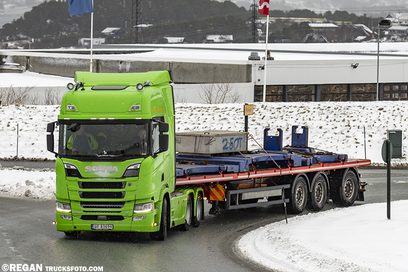Scania R650 V8 - E-Trans.jpg