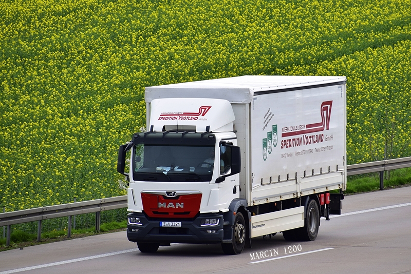 _DSC1366-crop-MAN TGM II-Spedition Vogtland.JPG