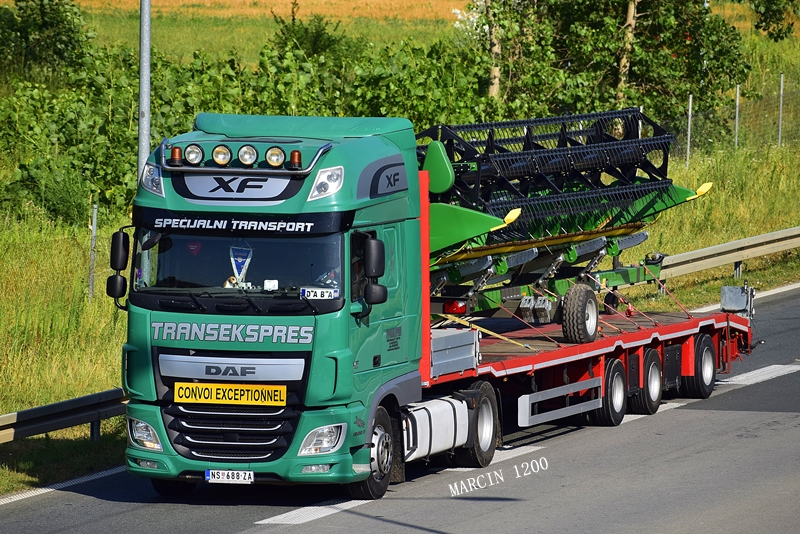 _DSC5562-crop-transekspres-DAF XF106.JPG