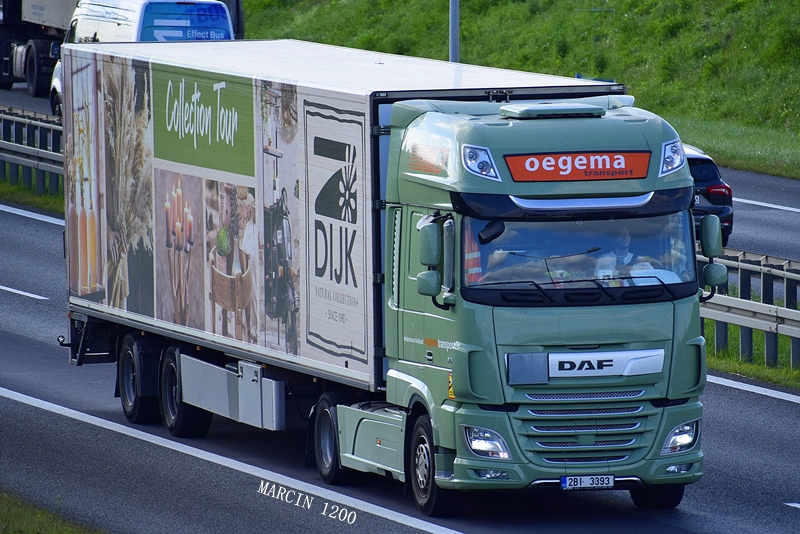 _DSC6636-crop-DAF XF106 II-Oegema Transport.JPG