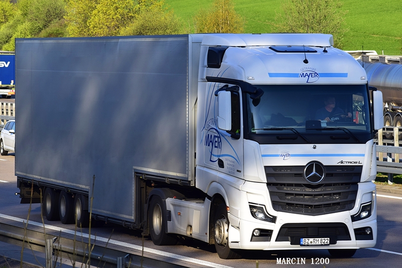 _DSC2666-crop-Getränke Mayer-Mercedes-Benz ActrosL MP5.JPG