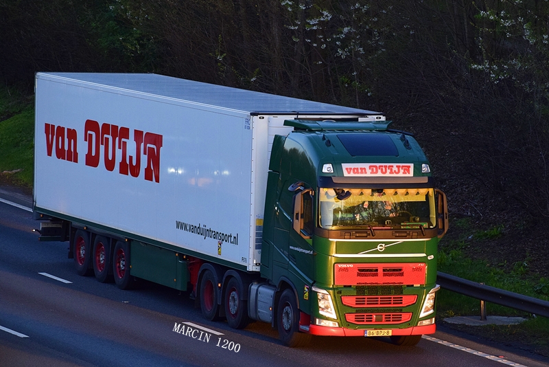 _DSC9867-crop-Volvo FH IV -Van Duijn.JPG