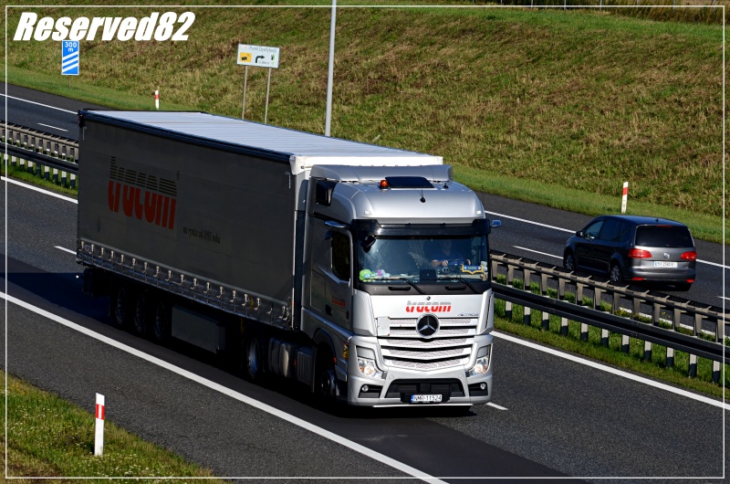 DSC_5023.JPG Tracom.JPG