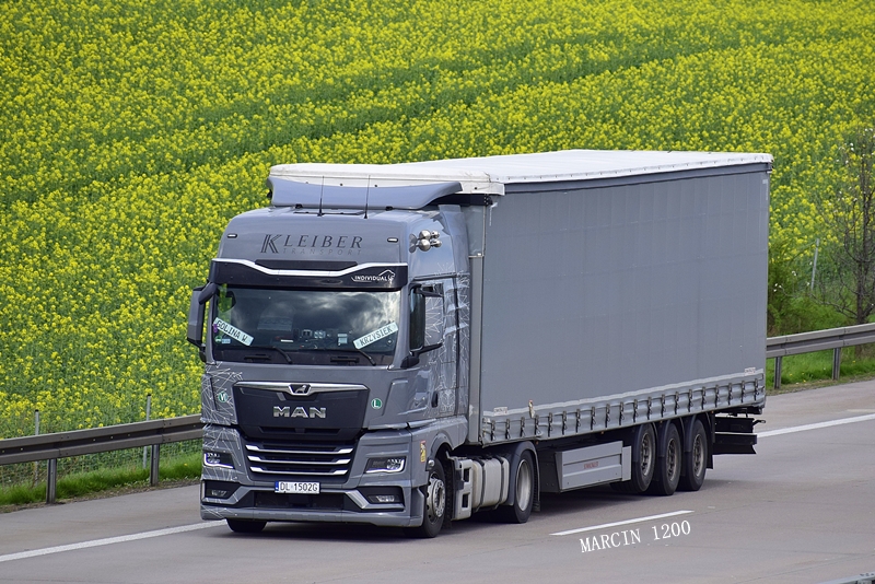 _DSC2417-crop-MAN TGX II GX Individual-Kleiber Transport.JPG